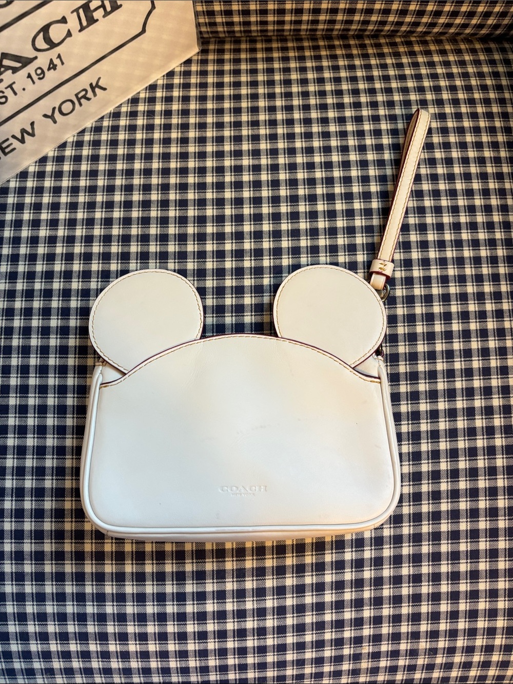 Coach Disney chalk colored  Leather Mickey Ear Wristlet - Picture 3 of 11